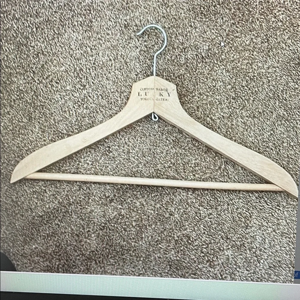 VTG wooden Hanger CUSTOM TAILOR LUCKY YOKOTA GATE #2